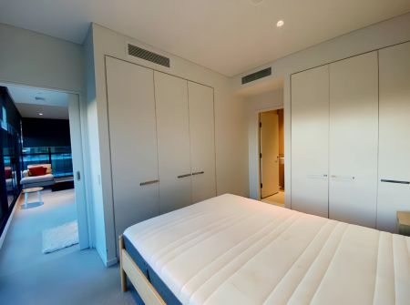 2 bed 2 bath - Photo 3