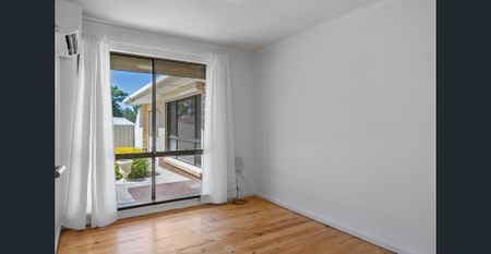 Neat & Updated Three Bedroom Home in Convenient Location! - Photo 4