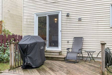 For Lease - 45 Raftus Square, Barrhaven, Ontario - Photo 4