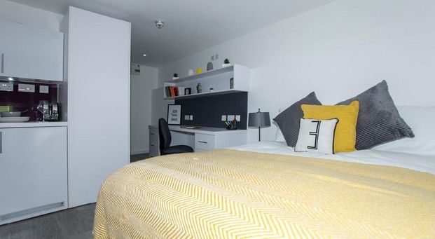 Studio to rent - Photo 1