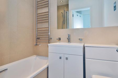 1 bedroom flat to rent - Photo 5