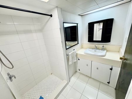 For Lease - 48 Snowball Crescent Unit# Lower, Toronto, Ontario - Photo 4