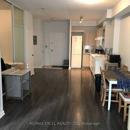 111 Elizabeth St 1616 - Photo 3