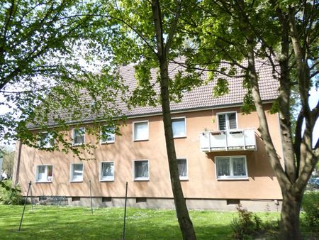 Gemütliche Dachgeschosswohnung in ruhiger Lage – wird aktuell modernisiert - Photo 5