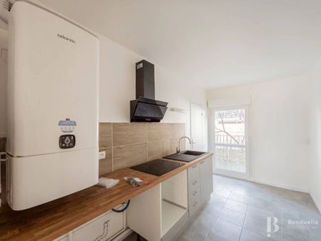 Rental Apartment Courbevoie Bécon - Photo 3