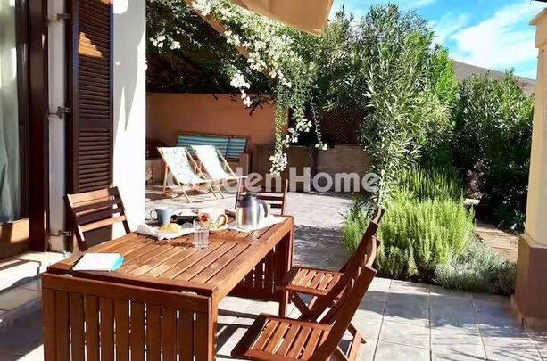 Μεζονέτα για ενοικίαση Κέντρο (Γαλαξίδι) - Φωτογραφία 1