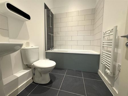 1 bedroom apartment to rent - Photo 4