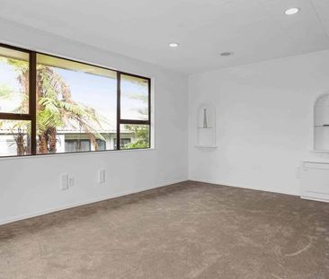 Comfortable Living in a Fantastic Location - Photo 5