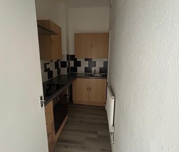 1 bedroom ground floor flat to rent - Photo 4