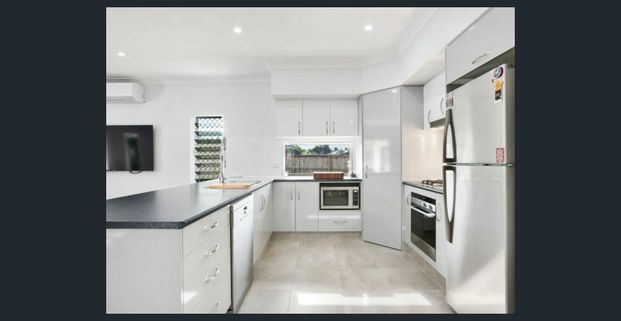 11 Midship Street, Trinity Beach, Qld 4879 - Photo 1