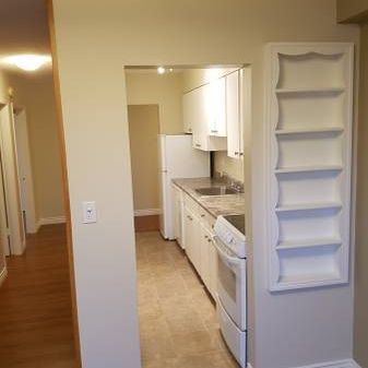 Beautiful One Bedroom on Quiet Tree Lined Street - West End Downtown - Photo 4