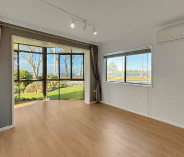 GROUND FLOOR WATERFRONT UNIT - Photo 5