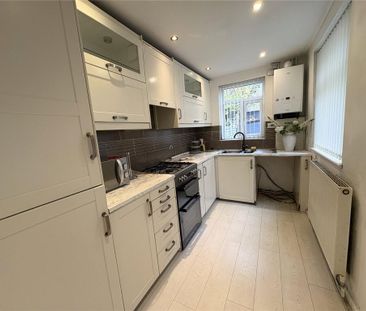 2 bedroom terraced house to rent - Photo 4