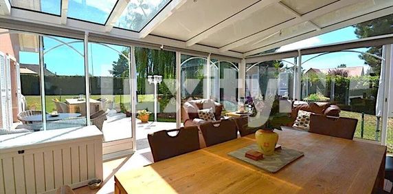 Superb family villa with garden, veranda and wellness area in Féchy – Available from 1 March - Foto 2