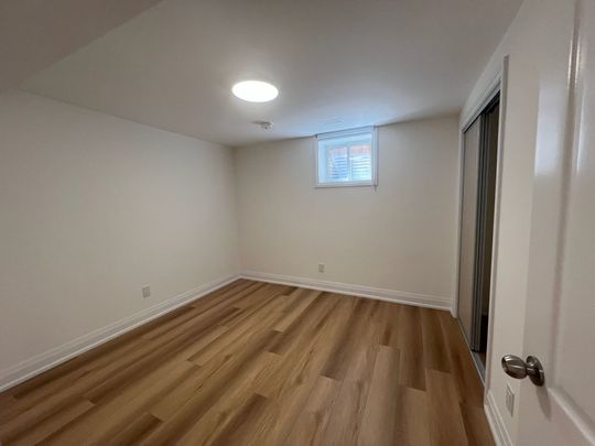 For Lease - 2807 Guilford Crescent Unit# Basement, Oakville, Ontario - Photo 1