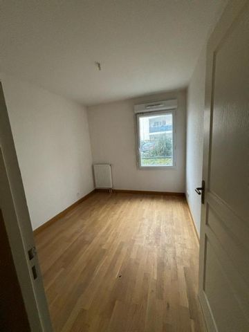 Appartement - T3 - OYONNAX - Photo 3