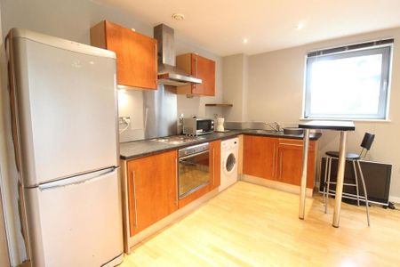 1 bedroom flat to rent - Photo 5