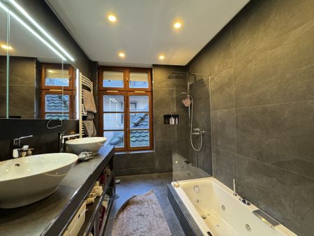 Location Appartement 5 pièces 140m² STRASBOURG 67000 - Photo 4