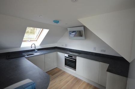 1 bedroom detached house to rent - Photo 2