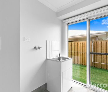 21 Sheoak Way, Nikenbah, Qld 4655 - Photo 1