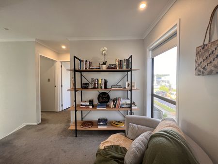 Pet Friendly Home - Photo 3