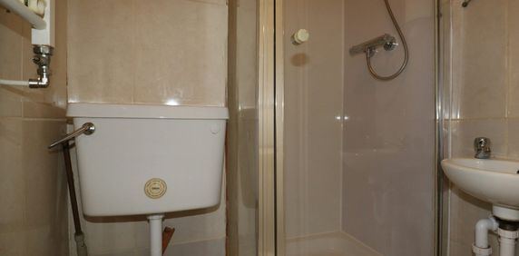 Laceby Street, City Centre, Lincoln, LN2 - Photo 2