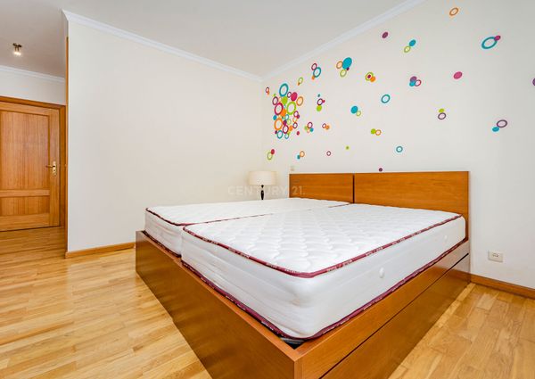 Apartamento T2 Mobilado e Equipado para Arrendamento - Ajuda, Funchal