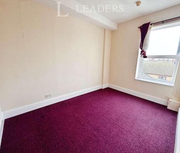 Wellington Road, NR30 - Photo 3