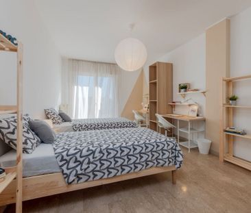 Via Cesare Cremonino, Padova, Veneto 35124 - Photo 3