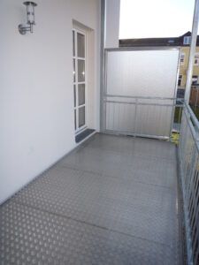 Bergstr. 9, Wohnung 1 ~~~ Balkon, Haus mit Aufzug, Bad mit Wanne und Dusche, Gäste-WC, Abstellraum, Pkw-Stellplatz - Foto 5