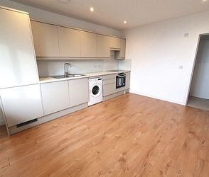 Apartment 50, Bay View, Wraik Hill, Whitstable, CT5 3SP, Kent - Photo 2