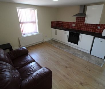 Fylde Road Flat 7 Preston, Lancashire, PR1 2XP - Photo 1