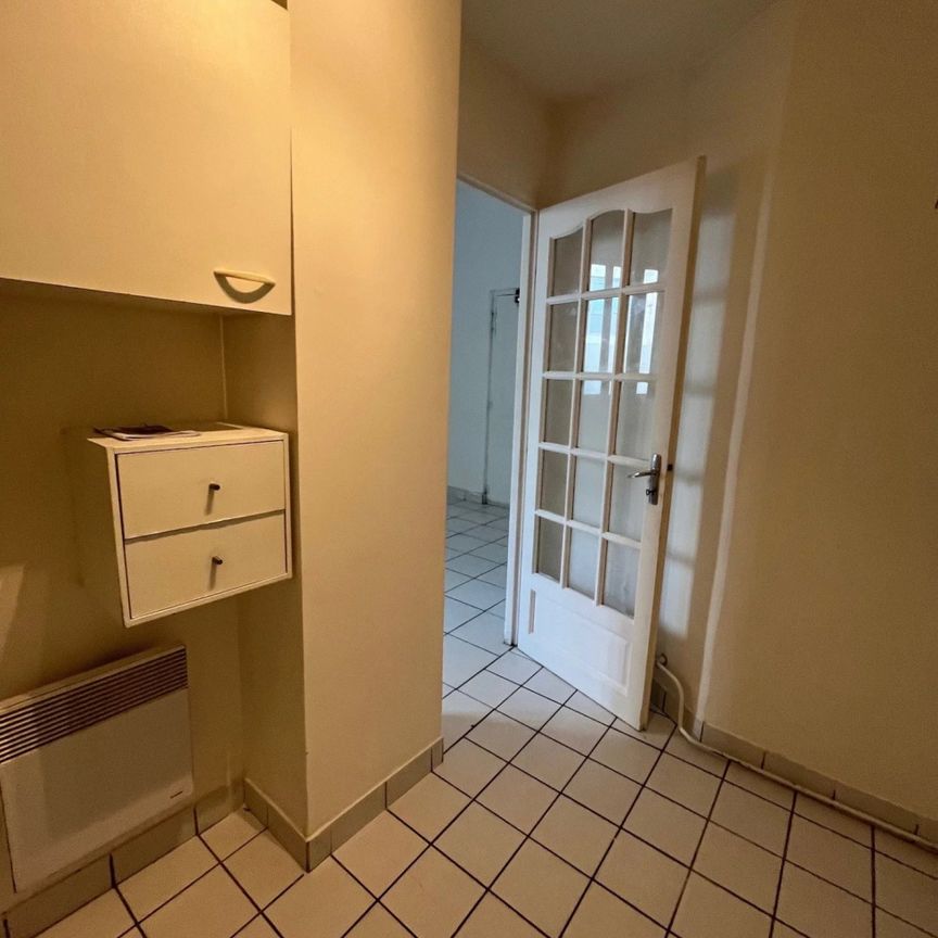 Appartement 25.9 m² - 1 pièce - Ivry-Sur-Seine (94200) - Photo 1