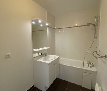 Location Appartement 2 pièces 46m² VILLEBON SUR YVETTE 91140 - Photo 4