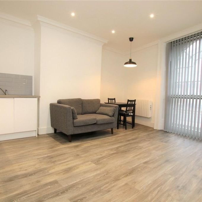 1 bedroom apartment to rent - Photo 1