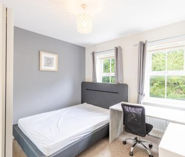 4 bedroom townhouse to rent - Photo 6