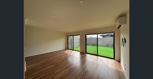 Perfect Location!!! - Photo 1