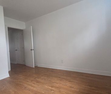8014 Rue George, Montréal (LaSalle), QC H8P - Photo 3