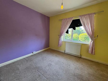 4 bedroom semi-detached house to rent - Photo 5