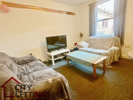 1 Bedroom Apartment - Photo 1