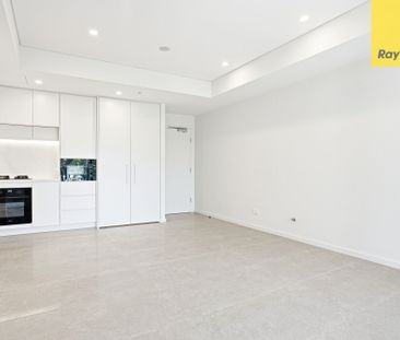 Immaculate One Bedroom Unit - Photo 1