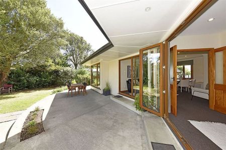 Double glazed house with many rooms & nice garden - Photo 3