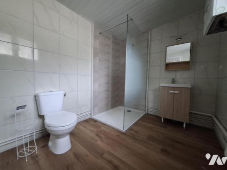 Maison semi-mitoyenne, une chambre, cour - Photo 5