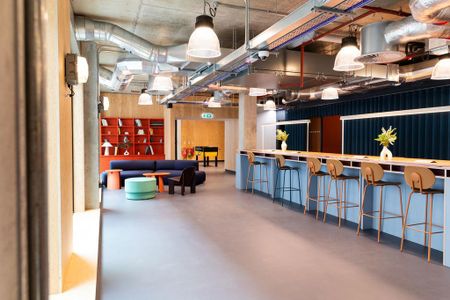 Studio to rent - Photo 2