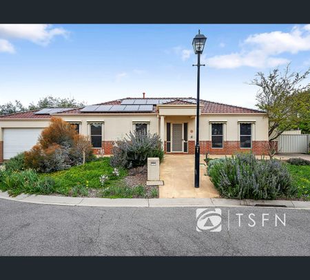 4 Marylebone Circuit, Strathfieldsaye, Vic 3551 - Photo 2