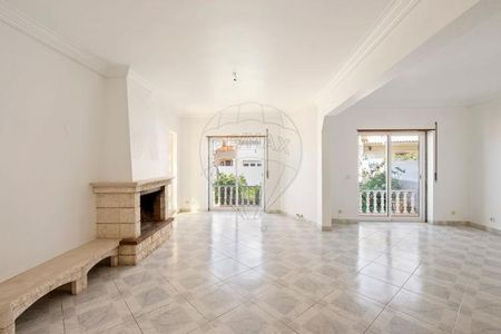 Moradia T4 - Photo 2