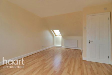 4 bedroom terraced house to rent - Photo 5