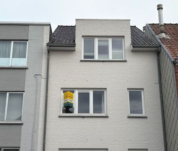 Lichtrijk appartement met twee slaapkamers - Photo 4