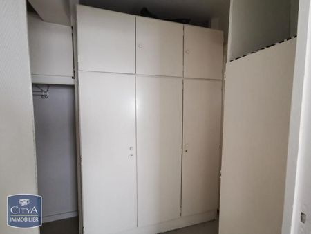 Location Appartement 1 pièce 28m² LILLE 59000 - Photo 3