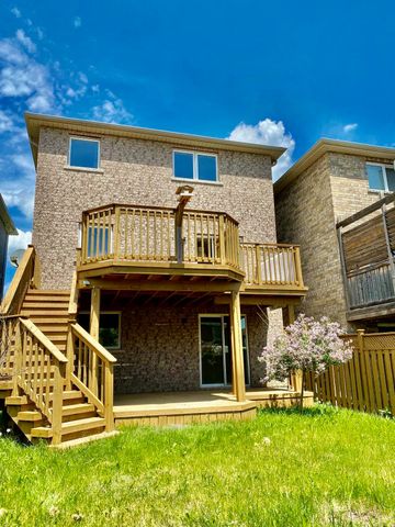 For Lease - 17 Christina Crescent, Bradford West Gwillimbury, Ontario - Photo 2